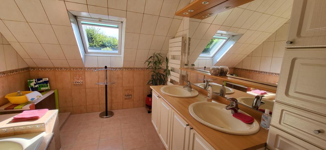 Grande Sdb Privee Avec Balcon *